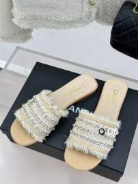 Picture of Chanel Slippers _SKUChanelsz35-40DB03133237